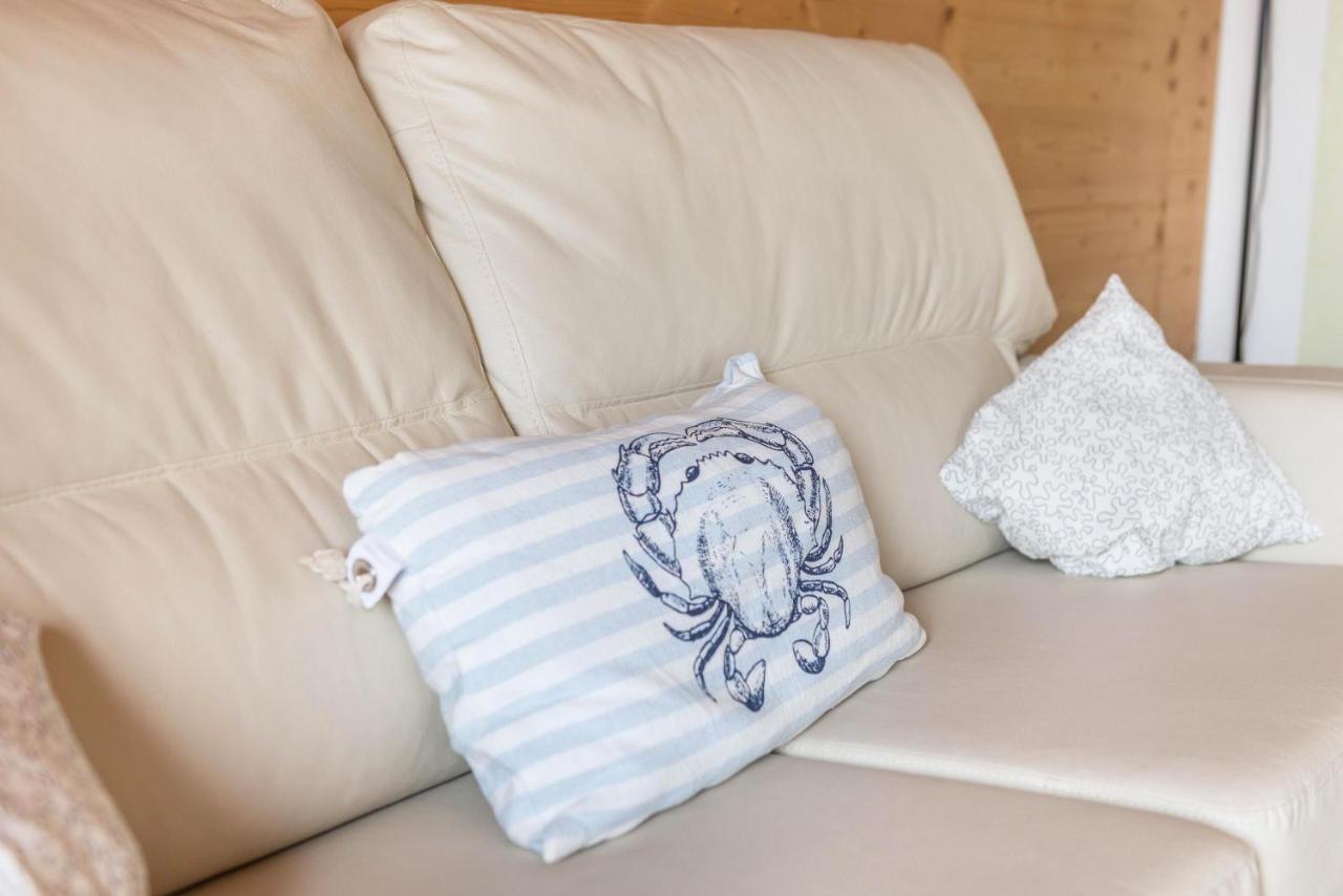 Ferienwohnung Untergeschoss 위버링겐 외부 사진